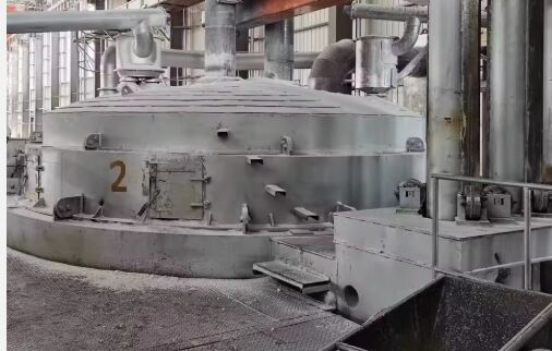 Piekarnik rurowy z korundem do przygotowania nośnika katalizatora