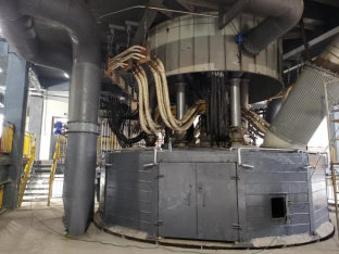 Ognisko elektryczne do odzyskiwania ogniotrwałego metalu 1,5 Tph do topienia glinu anodowego